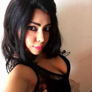 Farrah Kader Hot.jpg Farrah Kader Hot & Topless